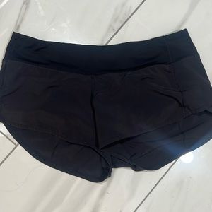 Lululemon - speed short - black size 8